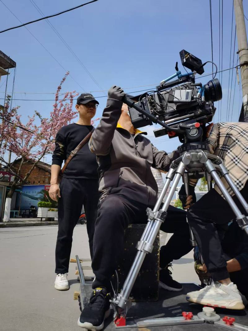 洮南市广告片拍摄：快消品牌爆款之选，网感内容适配社媒传播！